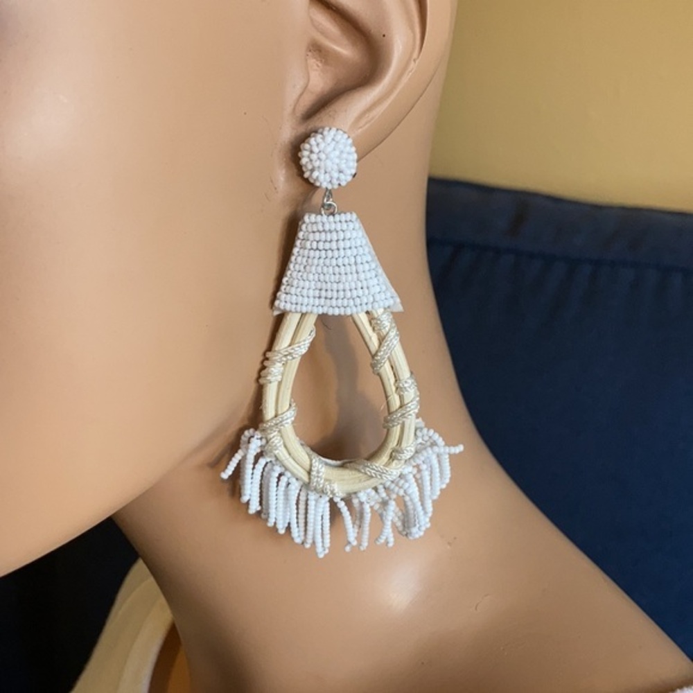 NWT Christian Siriano India white hand beaded boho style earrings